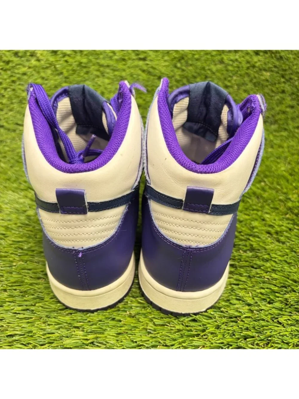 Nike Dunk High Boys Size 7Y Purple White Athletic Walking Leather Shoes Sneakers